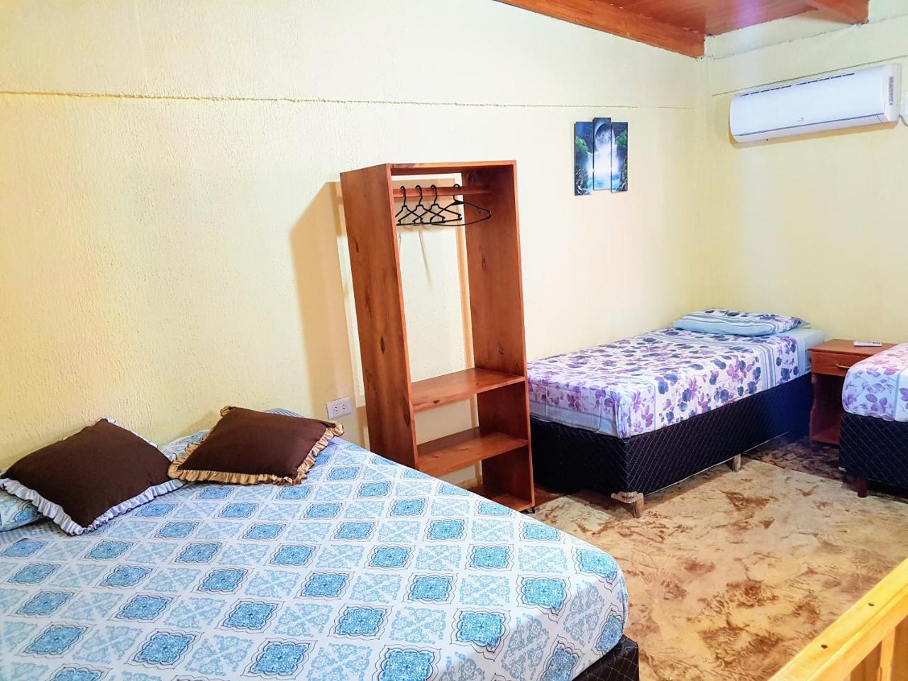 Alojamiento El Jilguero Puerto Iguazú Dış mekan fotoğraf